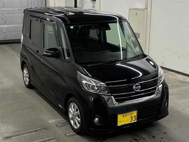 Nissan Dayz Roox B21A 2018